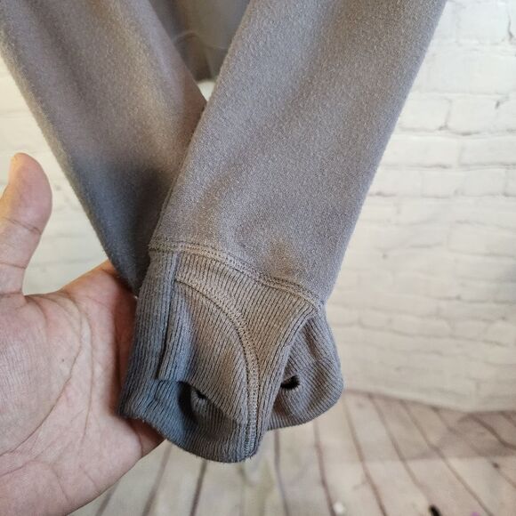 Women's Athleta sweatshirt hoodie, size XXS - Picture 2 of 5